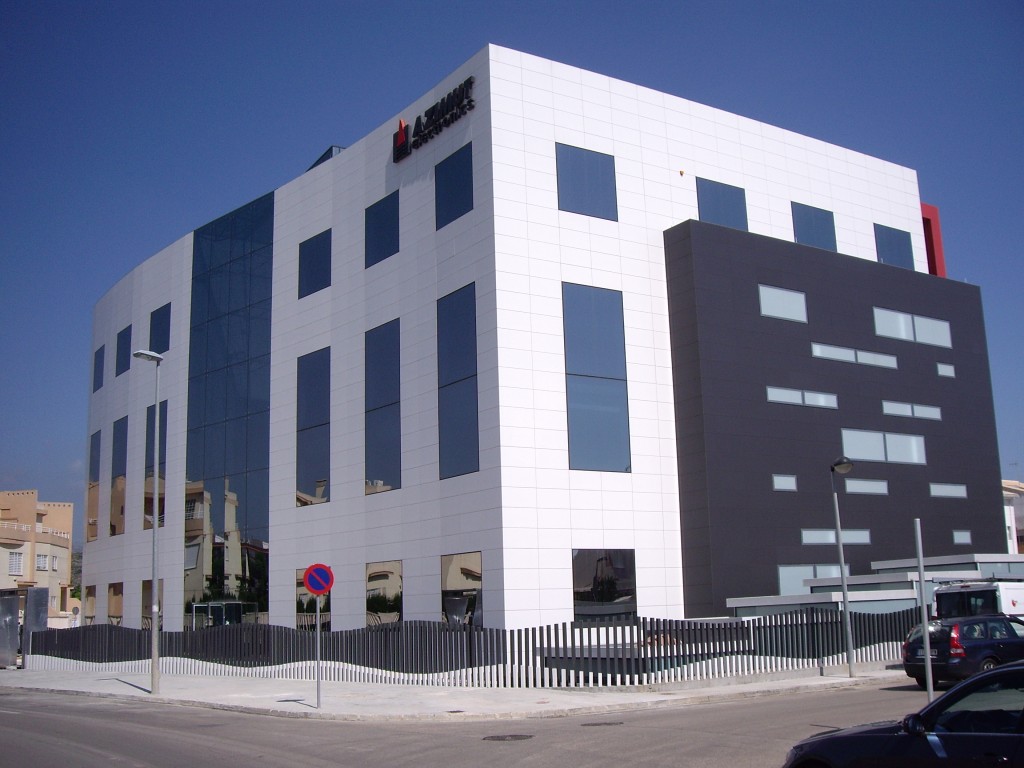 proyecto arquitectura terciaria edificio oficinas grupo Azimut 10