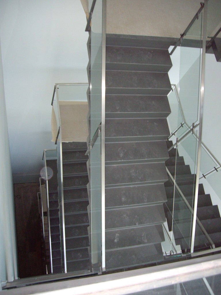 proyecto arquitectura terciaria edificio oficinas grupo Azimut 7